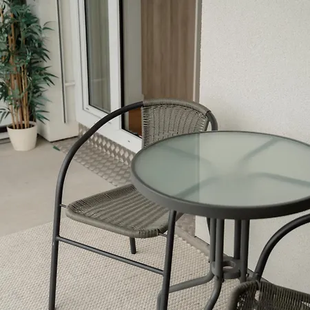 Apartment Wohnen Im Brauquatier *